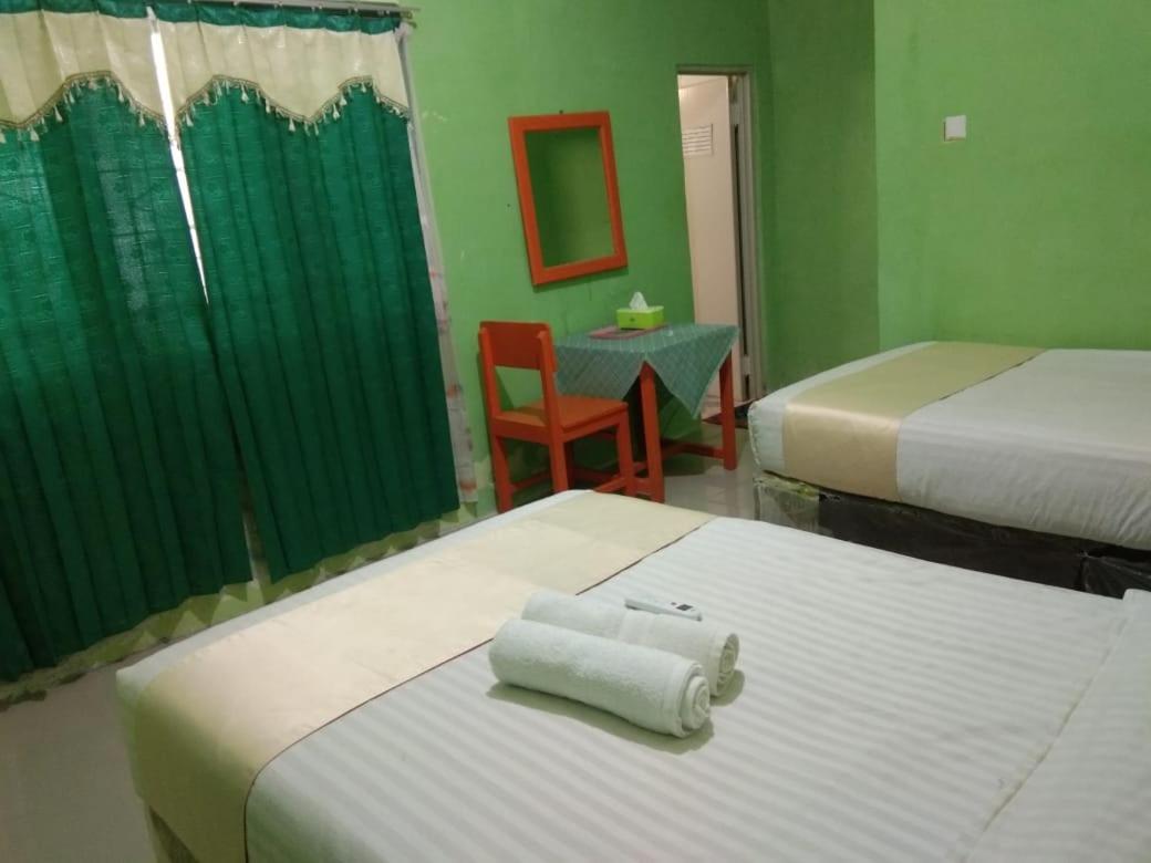 Hotel Krui Syariah Exterior foto