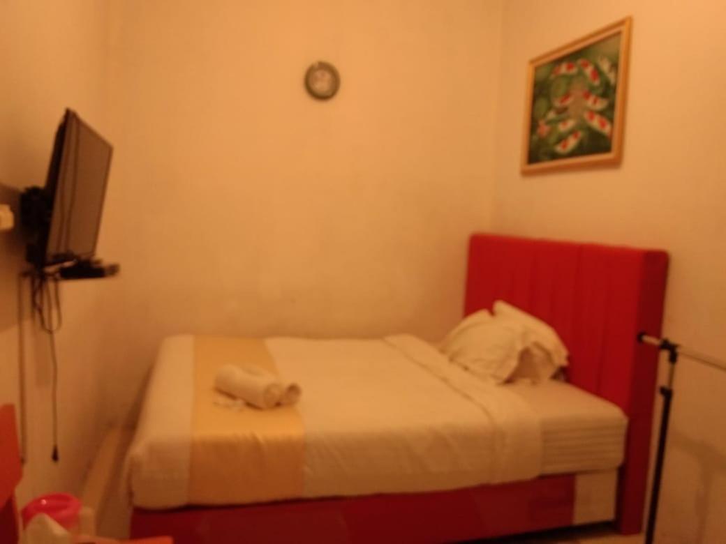 Hotel Krui Syariah Exterior foto